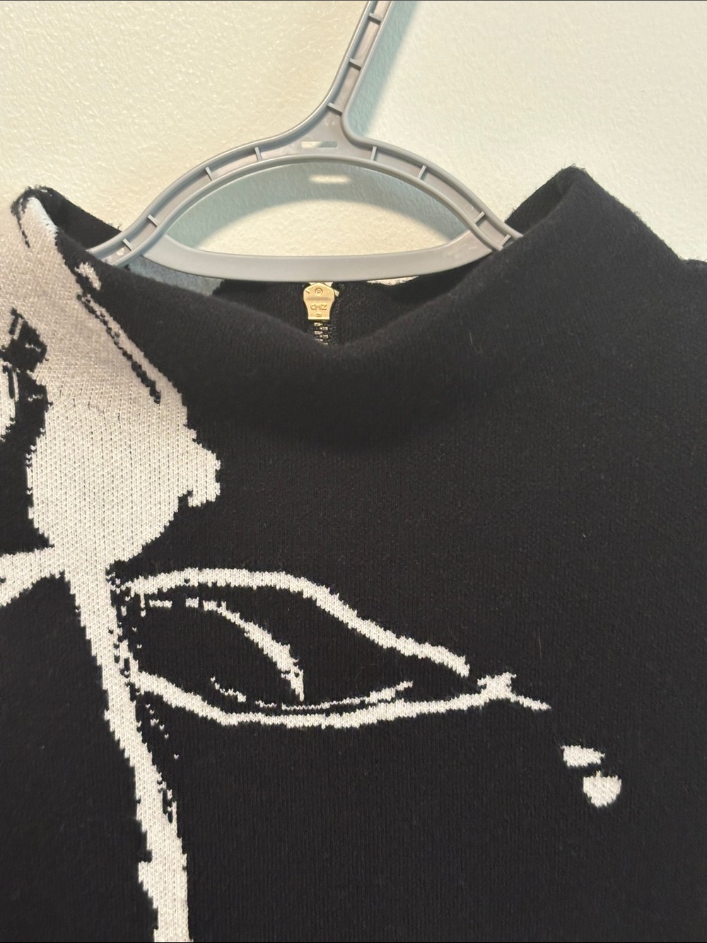 Chico's Black & White Floral Mock Neck Sweater - Picture 4 of 7